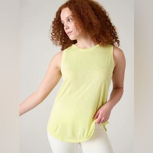 Athleta Honeysuckle Yellow Crewneck Sleeveless Breezy Tank Size L